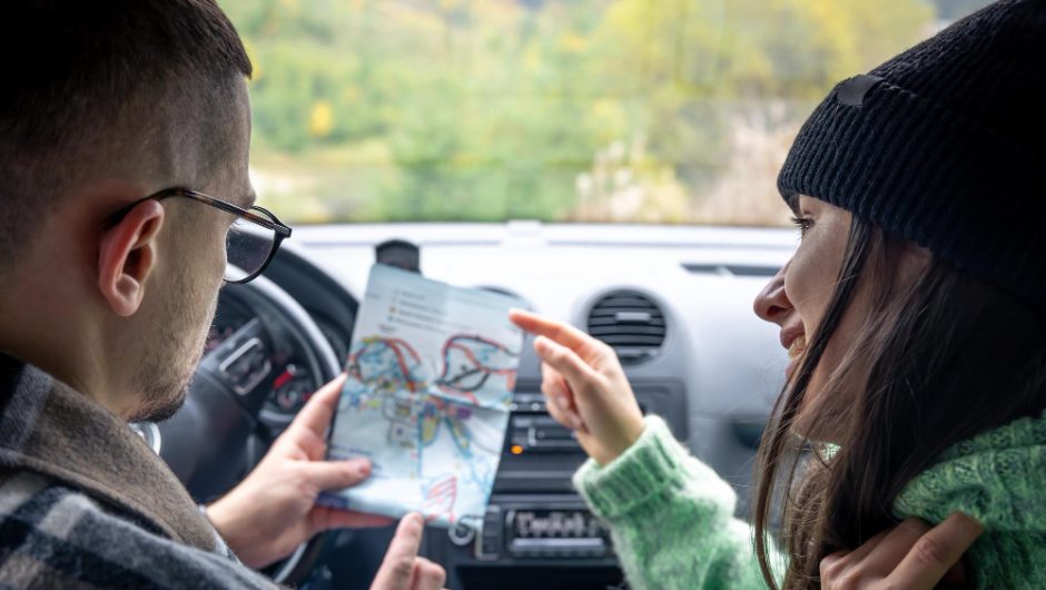 7 motive pentru a investi într-un sistem de navigație auto