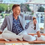 Idei de ținute casual pentru plimbări și întâlniri relaxate